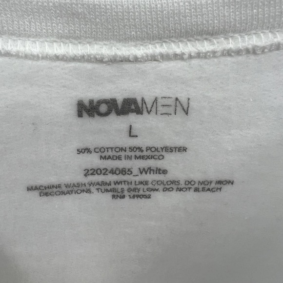 Nova Men In the City Men's Crewneck Sweatshirt in White - Picture 3 of 4